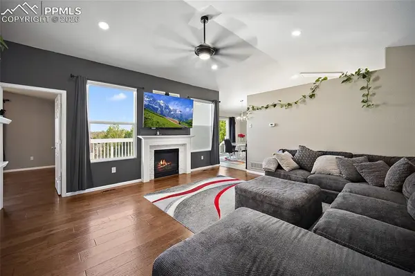 8929 Celebrity CT, Fountain, CO 80817