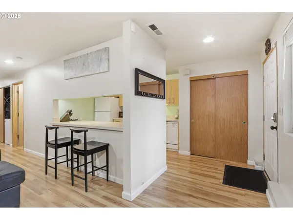 6208 NE 17TH AVE #J73, Vancouver, WA 98665