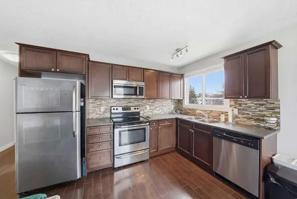 2117 16 ST SW #402, Calgary, AB T2T4E5