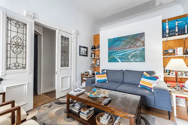 530 Bathurst ST, Toronto C01, ON M5S 2P9