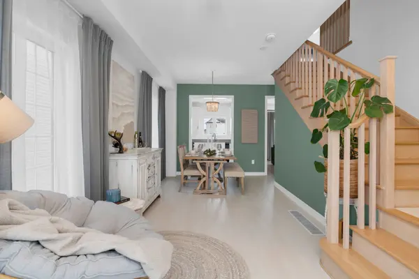 229 Mckenzie DR, Clearview, ON L0M 1S0