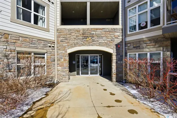 1220 Blackfoot DRIVE #305, Regina, SK S4S 6T2
