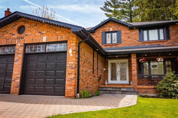 1264 Kane RD, Mississauga, ON L5H 2M3