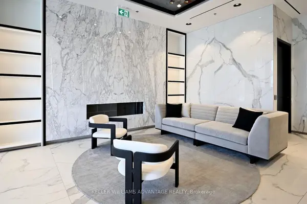 10 Graphophone GRV #2407, Toronto W02, ON M6H 2A6