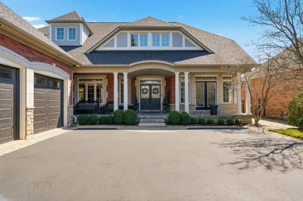 35 Links LN, Brampton, ON L6Y 5H2