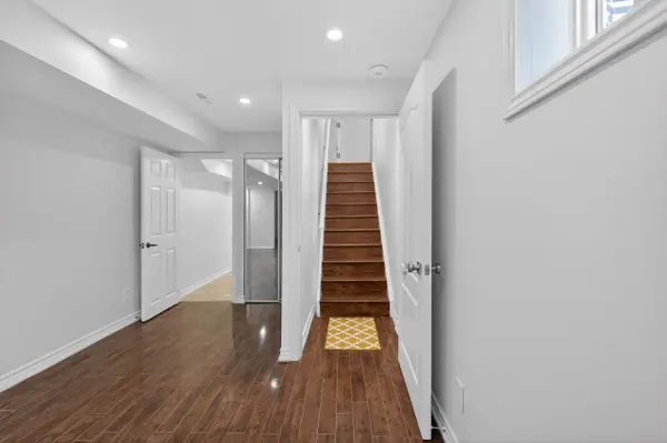 19 Treadgold RD #Basement, Brampton, ON L6P 2J4