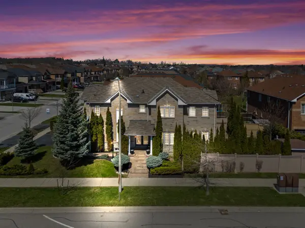 200 Miller DR, Halton Hills, ON L7G 6N3