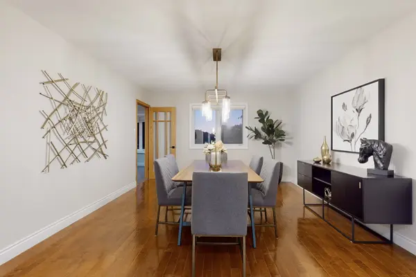 8 Chalmers CT, Brampton, ON L6Z 3G9