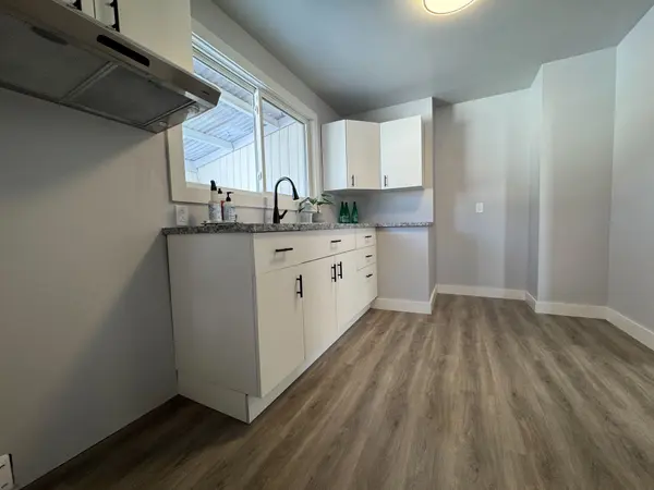 29 Hemlock ST, Highlands East, ON K0L 1M0