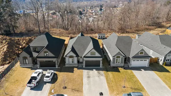 15 Compass TRL, Central Elgin, ON N5L 0B8