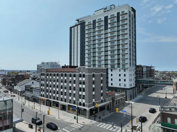 57 CARLISLE ST #904, St. Catharines, ON L2R 7N6