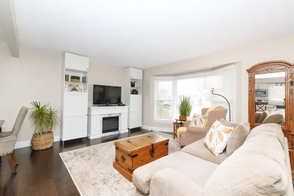 3 Northglen AVE, St. Catharines, ON L2M 1B3