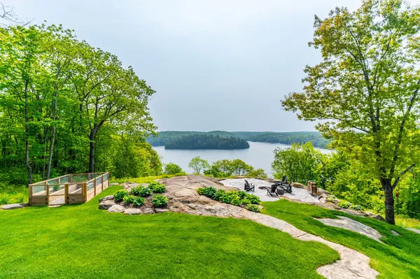 1143 Trillium TRL, Dysart Et Al, ON K0M 1S0