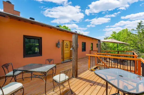 15 County Road 5 RD, Front Of Yonge, ON K0E 1R0