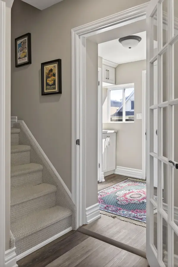 157 Cameron AVE N, Hamilton, ON L8H 4Z4