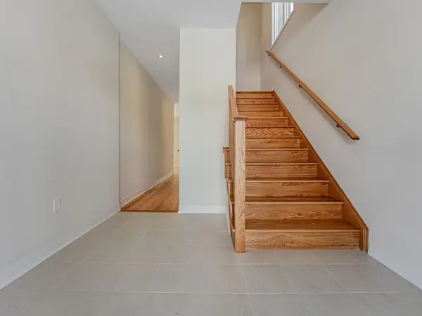 85 Gibson DR, Erin, ON N0B 1T0