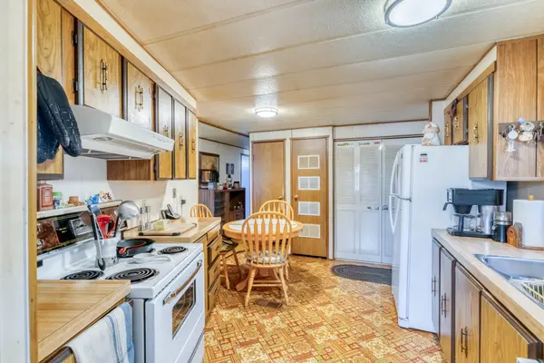 1482 Ferguson Falls RD, Drummond/north Elmsley, ON K0G 1K0