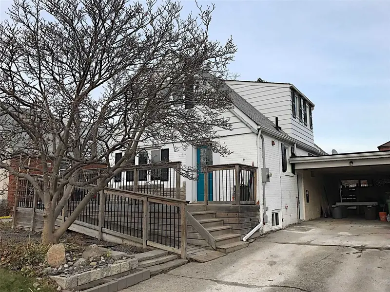 79 Ionview RD #Unit 2, Toronto E04, ON M1K 2Z7