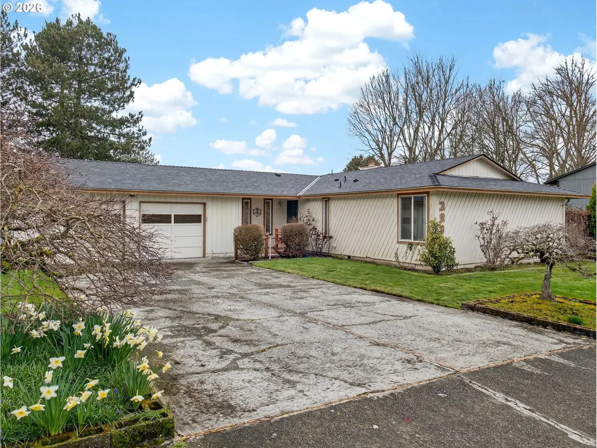 389 SE Palmblad DR, Gresham, OR 97080