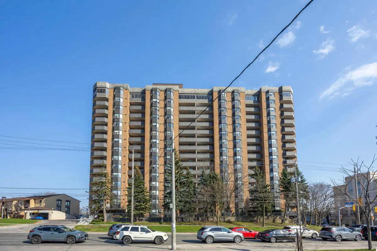 3845 Lake Shore BLVD W #411, Toronto W06, ON M8W 4Y3