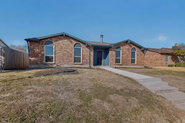 8505 Woodside Road, Rowlett, TX 75088