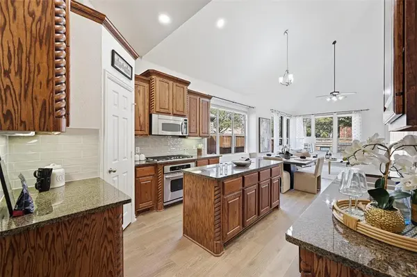 5702 Brookhill Lane, Frisco, TX 75034