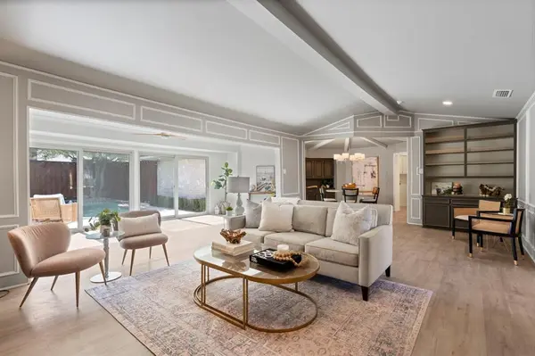 6126 Highgate Lane, Dallas, TX 75214