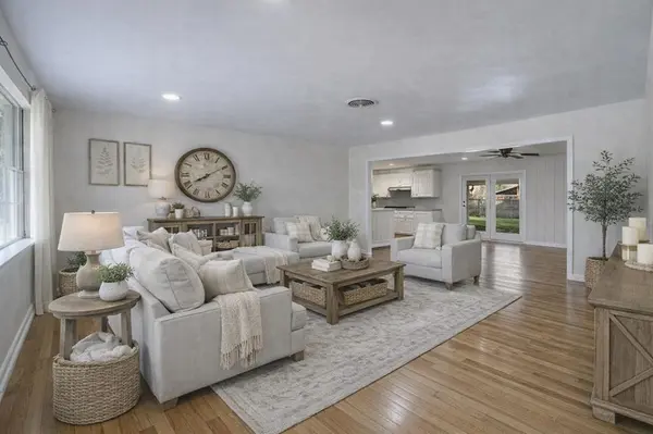 3540 Wedgway Drive, Fort Worth, TX 76133