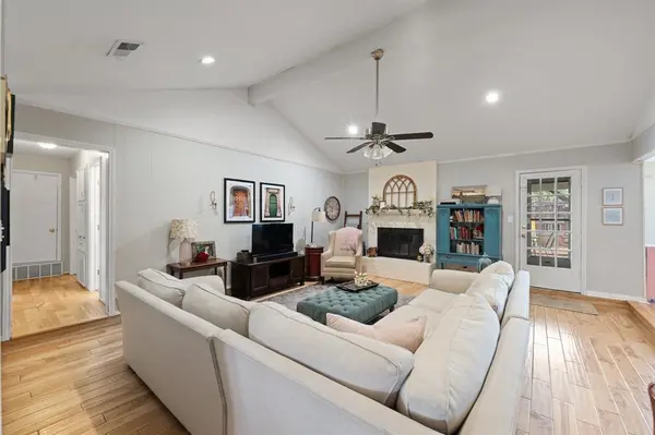 3205 Minot Avenue, Fort Worth, TX 76133