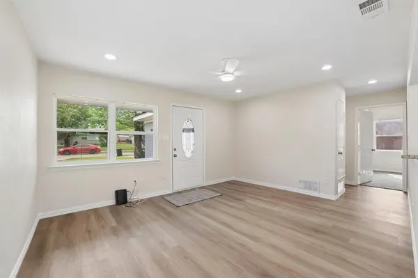 3613 Edgebrook Drive, Mesquite, TX 75150