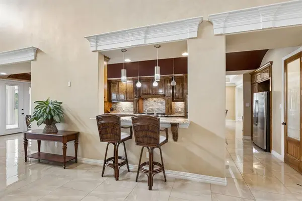 2112 Becky Lane, Cedar Hill, TX 75104