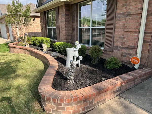 1327 Canyon Creek Road, Wylie, TX 75098