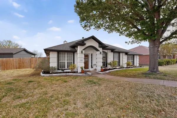 3015 Antelope Drive, Mesquite, TX 75181