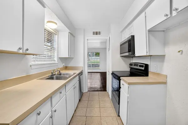 5618 Marina Drive #32, Garland, TX 75043