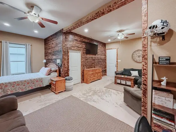 708 S Kerr Street, Blooming Grove, TX 76626