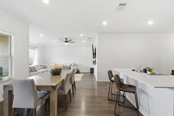 1200 Canterbury Lane, Ennis, TX 75119