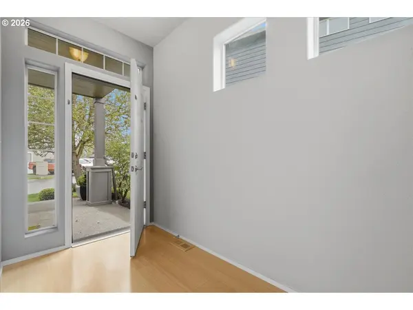 3910 NW OAKRIDGE LN, Camas, WA 98607