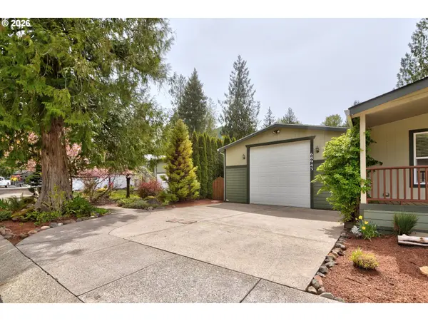 68943 E CEDAR HILL LOOP, Welches, OR 97067