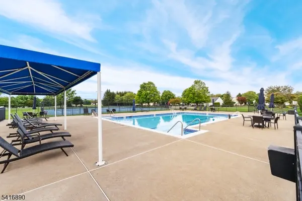 29 Stafford Ln, White Twp., NJ 07823