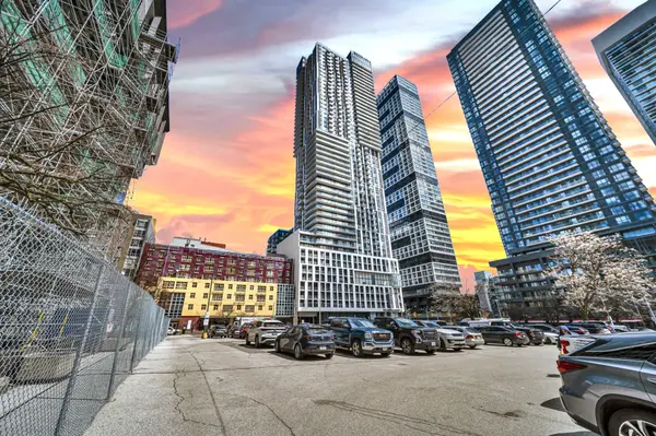 251 Jarvis ST #3512, Toronto C08, ON M5B 0C3