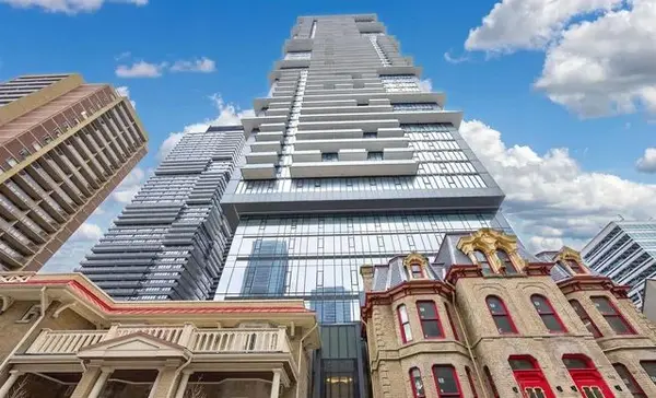 634 Church ST #3203, Toronto C08, ON M4Y 2G3