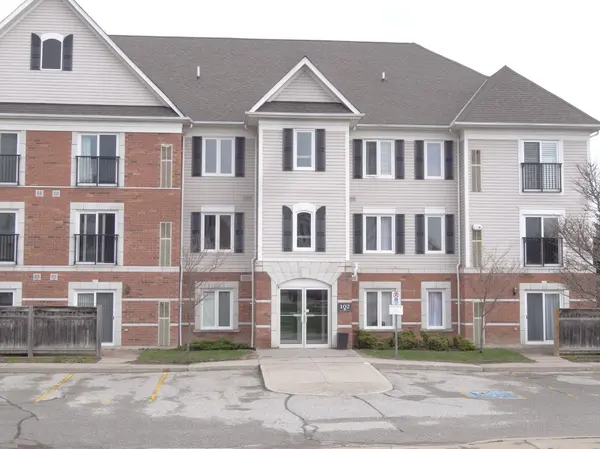 102 Aspen Springs DR #106, Clarington, ON L1C 5N6