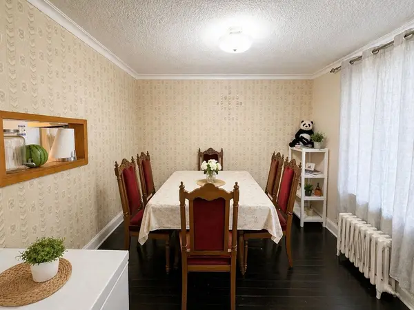 120 Phyllis AVE #Upper, Toronto E08, ON M1M 1Y1