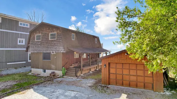 36 Shirlea BLVD, Georgina, ON L4P 1K9