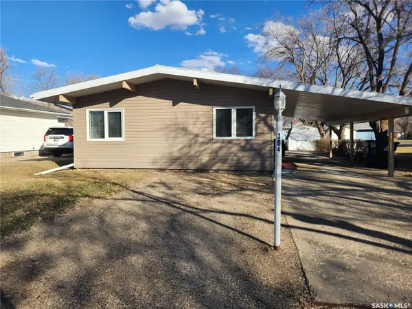 304 Second AVENUE E, Lampman, SK S0C 1N0