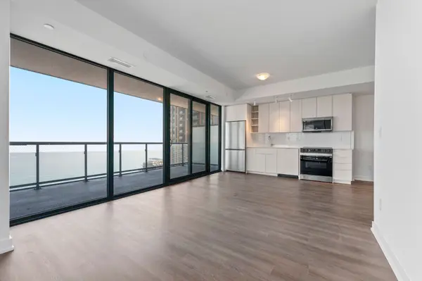 2075 Lakeshore RD #1104, Burlington, ON L7R 0H3