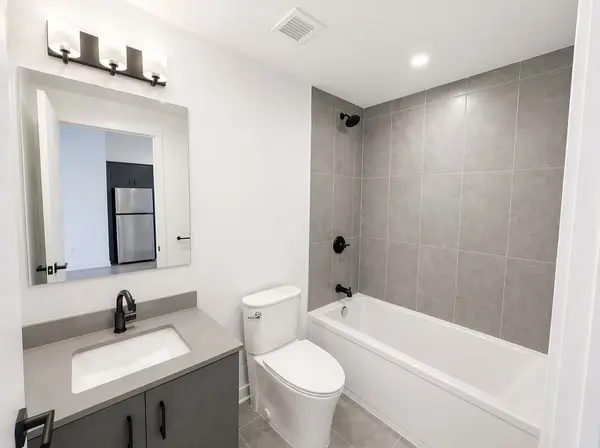 4878 Powers Common #C1108, Burlington, ON L7M 2B4