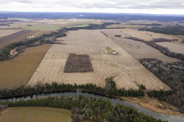 1998 South Mcnaughton RD W, Admaston/bromley, ON K7V 3Z5