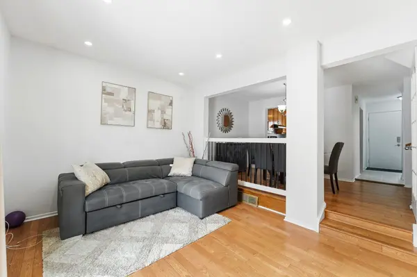 36 Barrow CRES #78, Kanata, ON K2L 2K1