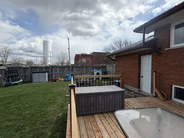 597 Gold ST, Warwick, ON N0M 2S0